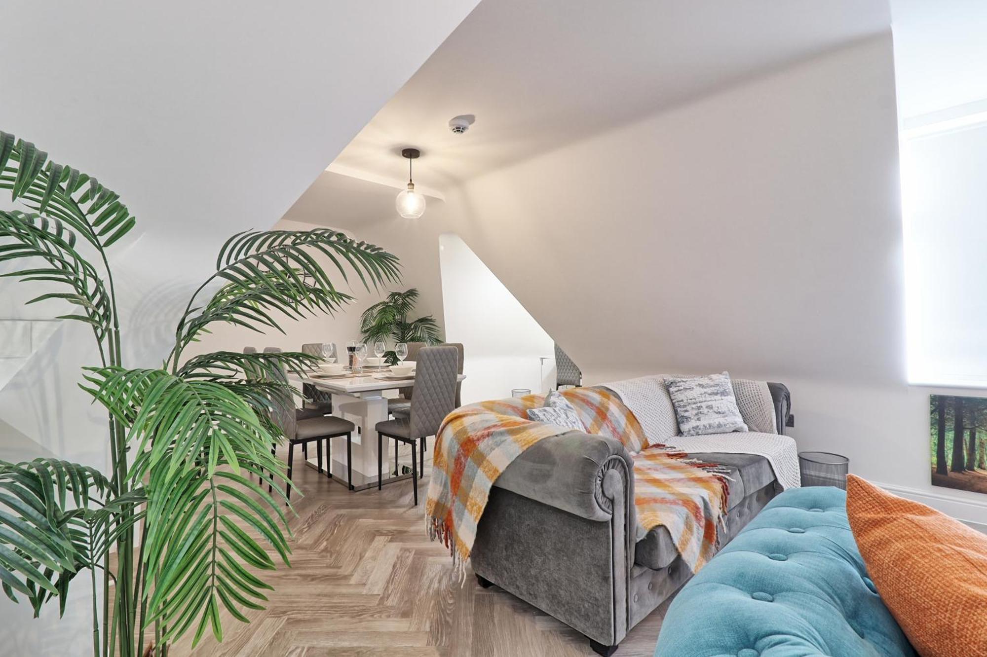 Writtle Massive 4 Bedroom Apartment With Parking In Gorgeous Countryside Location & Short Drive To Chelmsford City Centre Contractors Welcome Екстер'єр фото