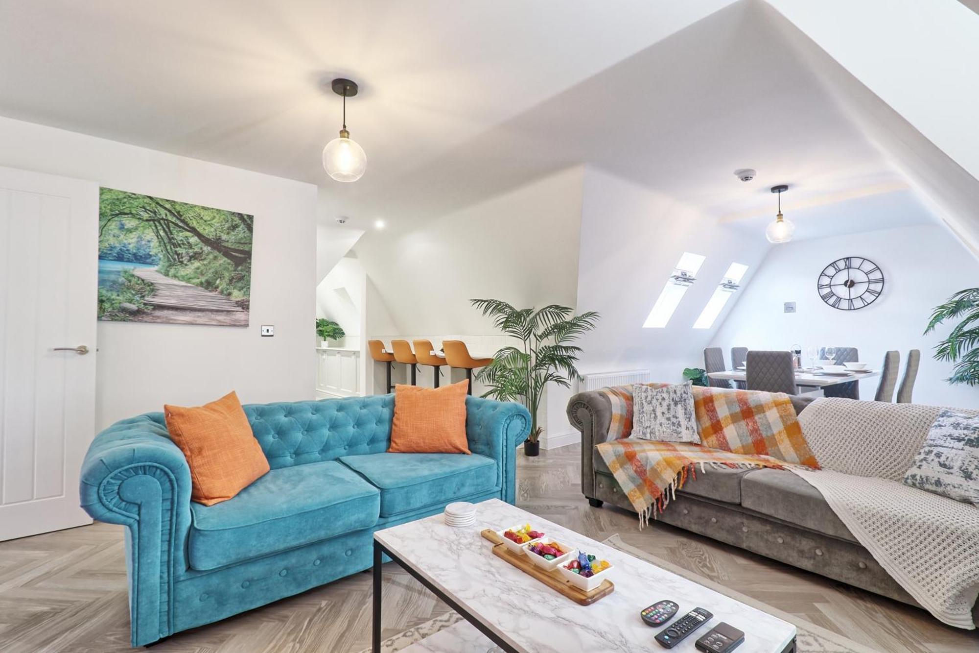 Writtle Massive 4 Bedroom Apartment With Parking In Gorgeous Countryside Location & Short Drive To Chelmsford City Centre Contractors Welcome Екстер'єр фото
