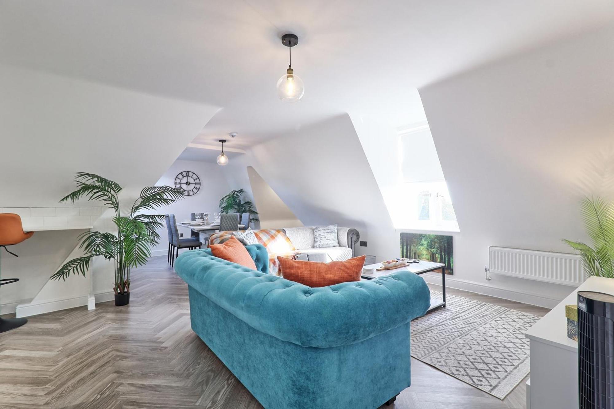 Writtle Massive 4 Bedroom Apartment With Parking In Gorgeous Countryside Location & Short Drive To Chelmsford City Centre Contractors Welcome Екстер'єр фото